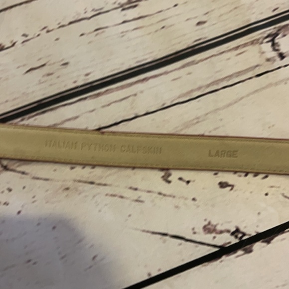 NWOT DKNY red python belt - Picture 3 of 6